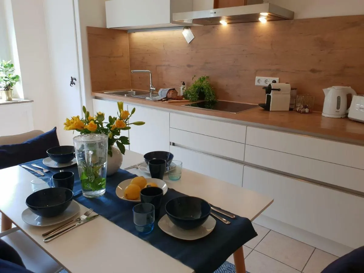 Apartment Ferienwohnung Stylisch-gemütliche 70qm im zentralen D-Derendorf Düsseldorf Deutschland