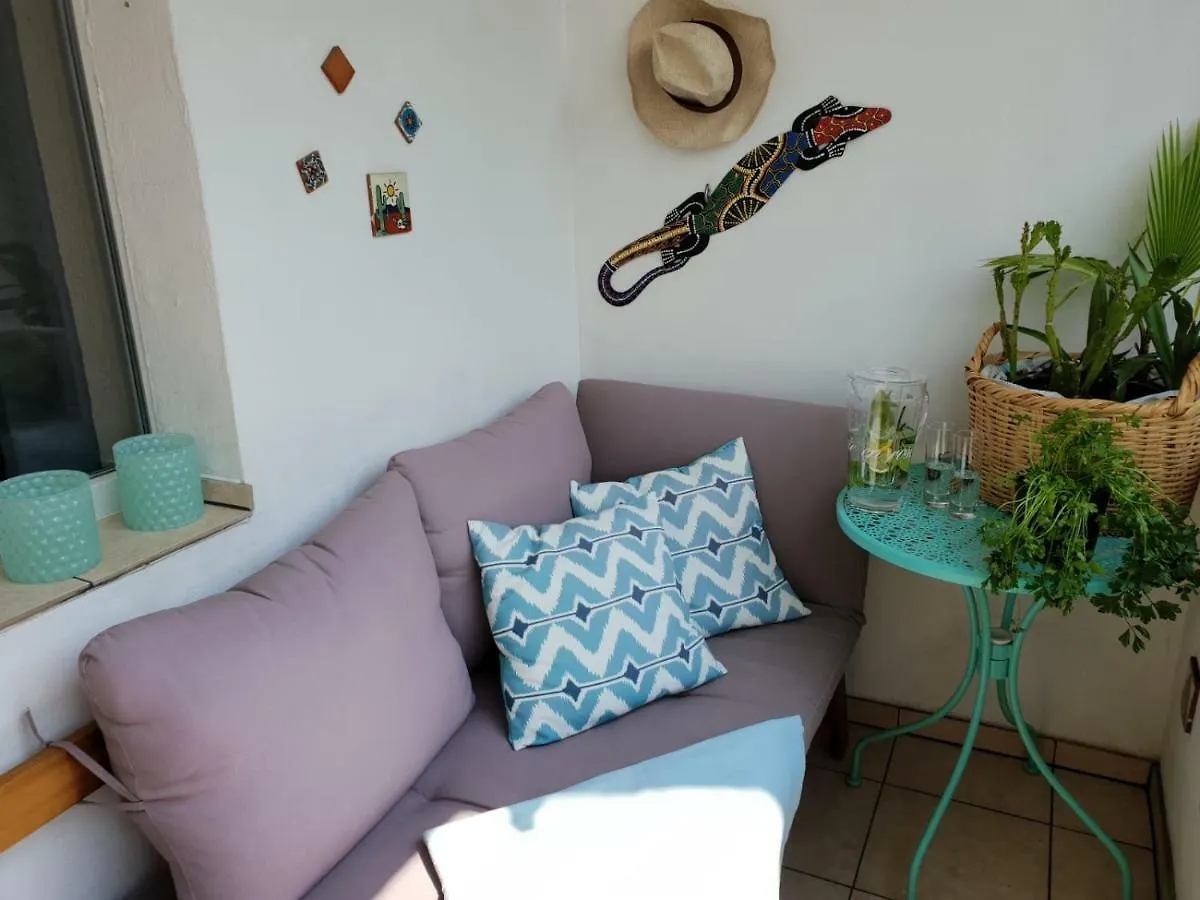 Ferienwohnung Stylisch-gemütliche 70qm im zentralen D-Derendorf Düsseldorf Apartment